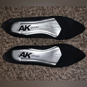 Anne Klein pointed toe flats - women’s size 10
